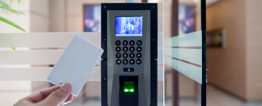 Systemy ochrony osób i mienia